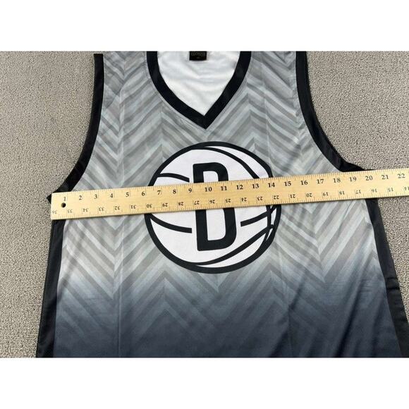 Brooklyn Nets Basketball Jersey Coyote Promotions Men L Front Print Gray - Picture 7 of 9